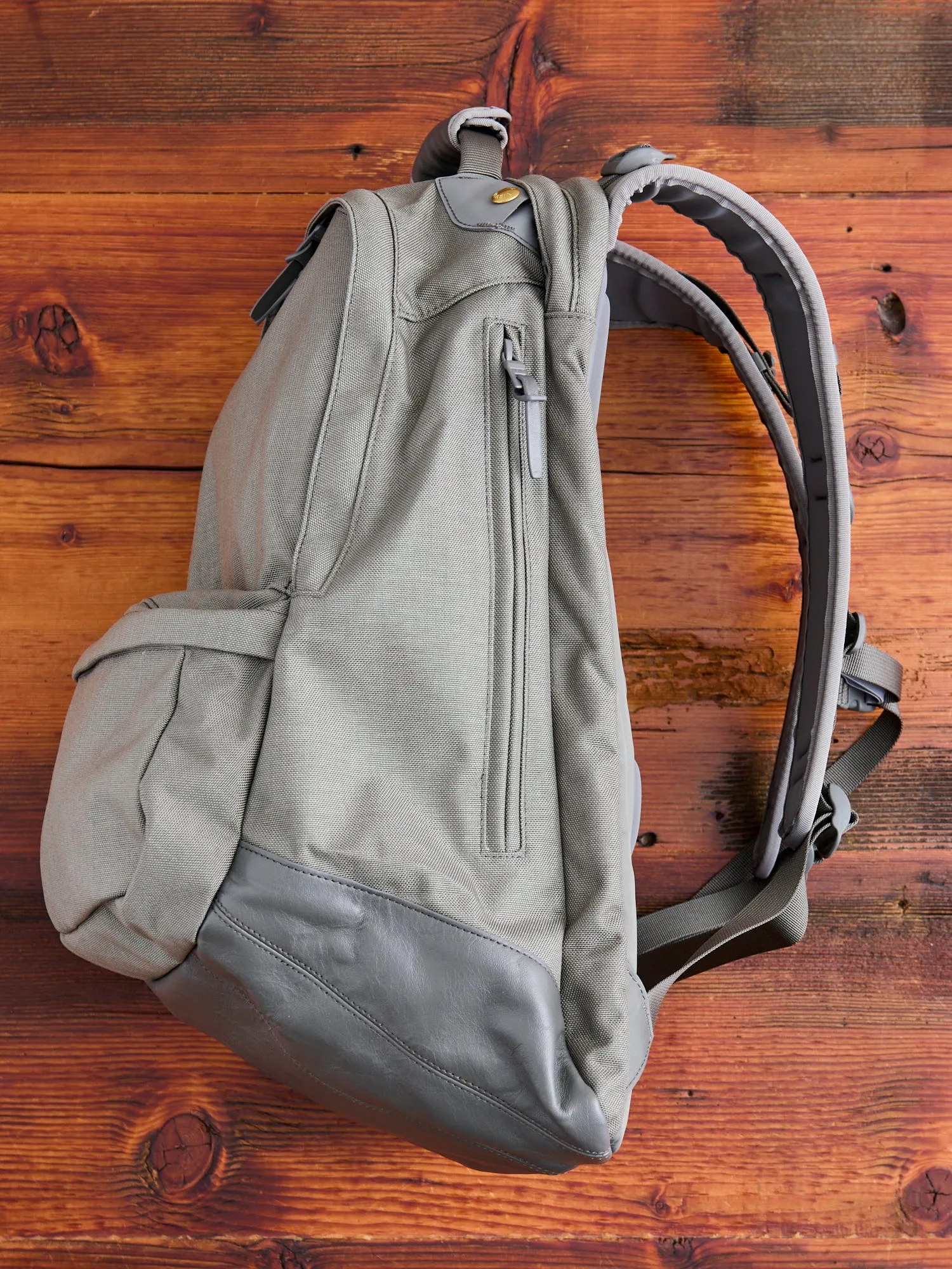 Cordura 22L Backpack in Grey Lambskin