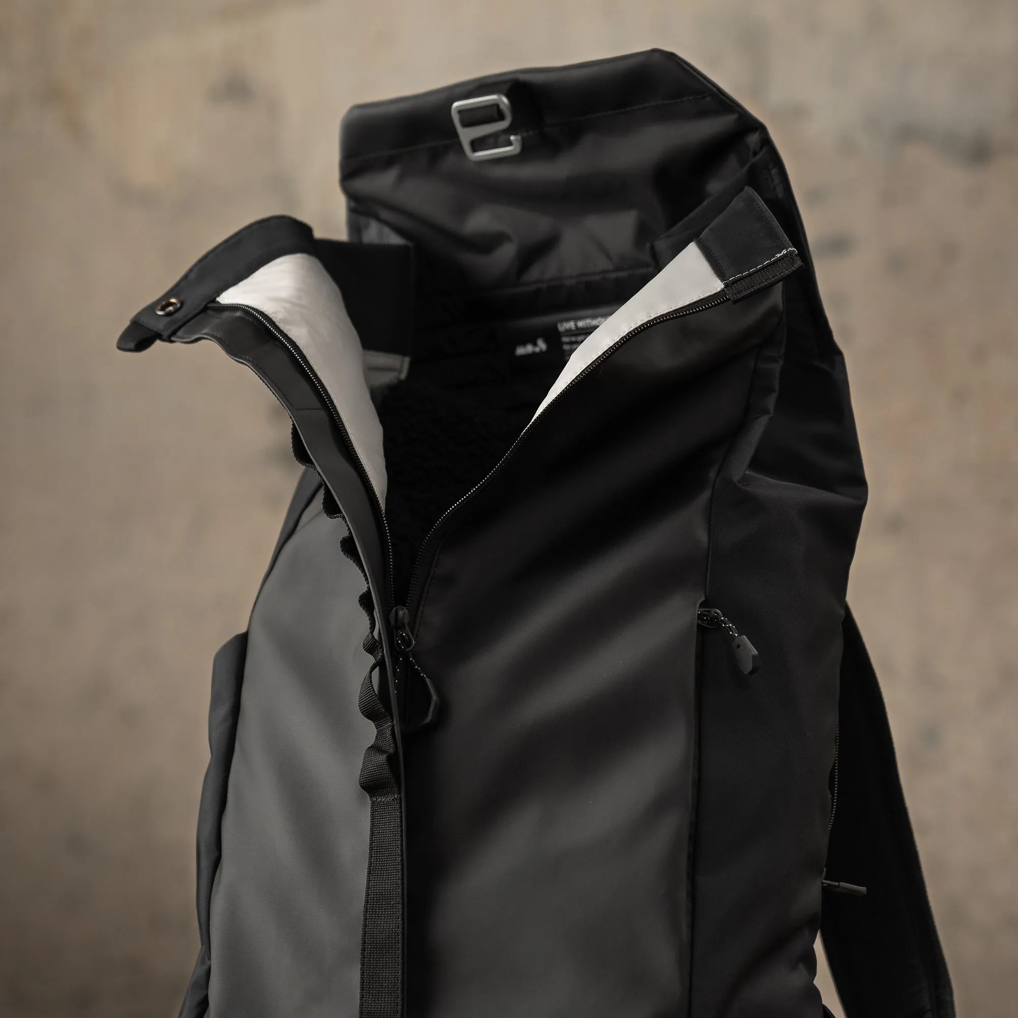 Day Backpack – Midnight