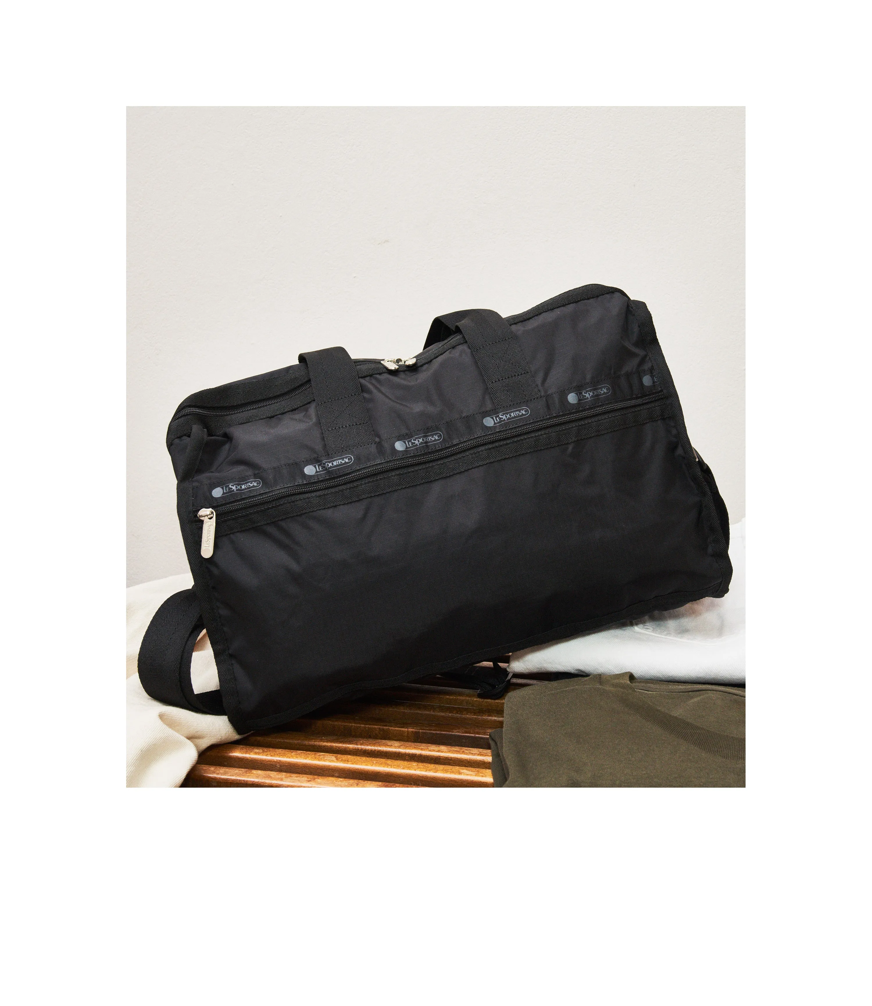 Deluxe Medium Weekender