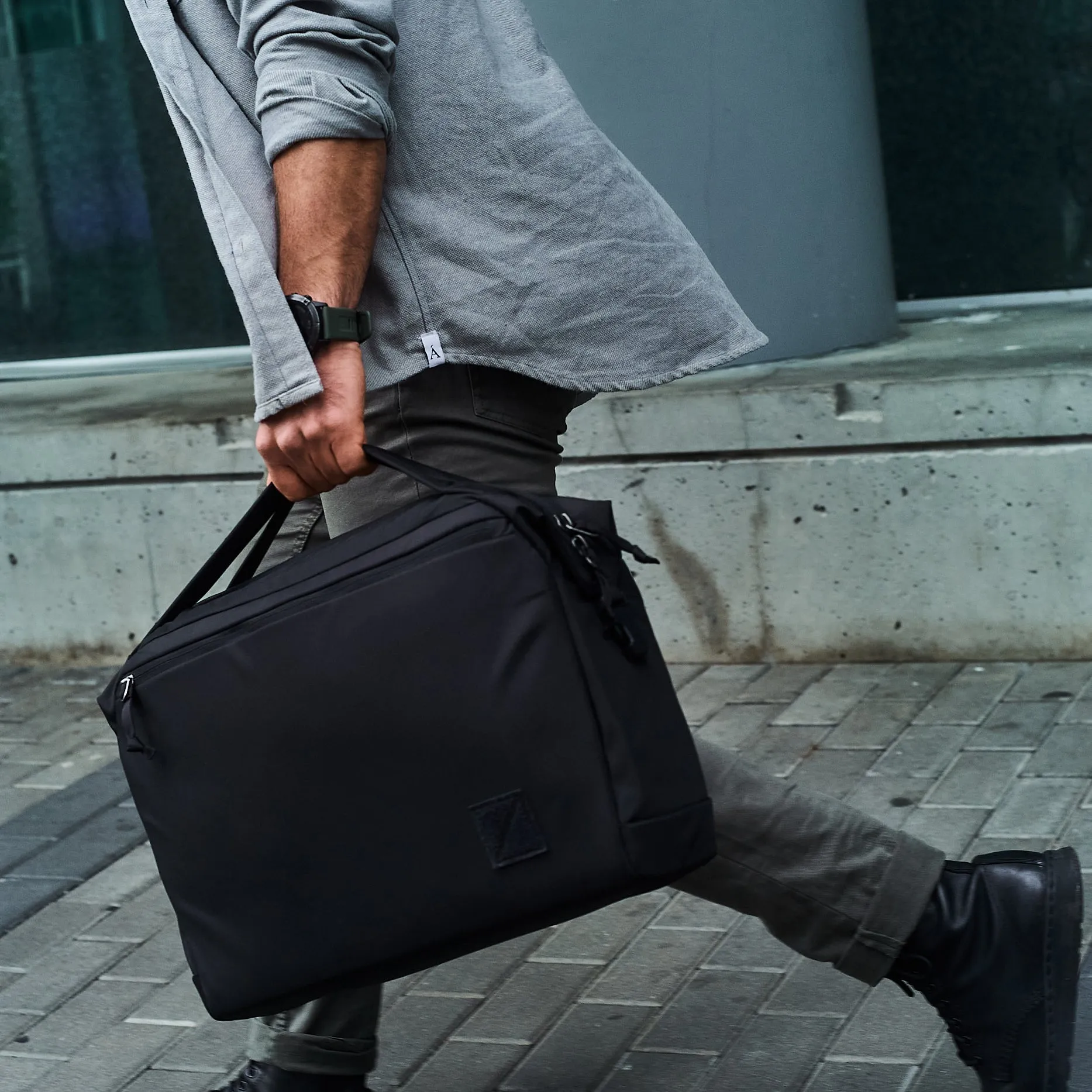 Transit Briefcase 20L